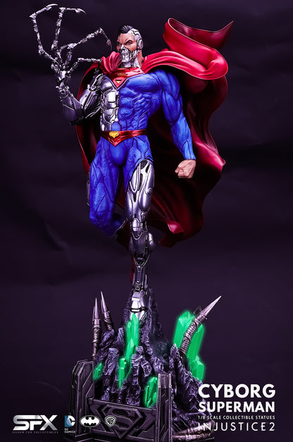 CYBORG SUPERMAN 1:8 SCALE STATUE