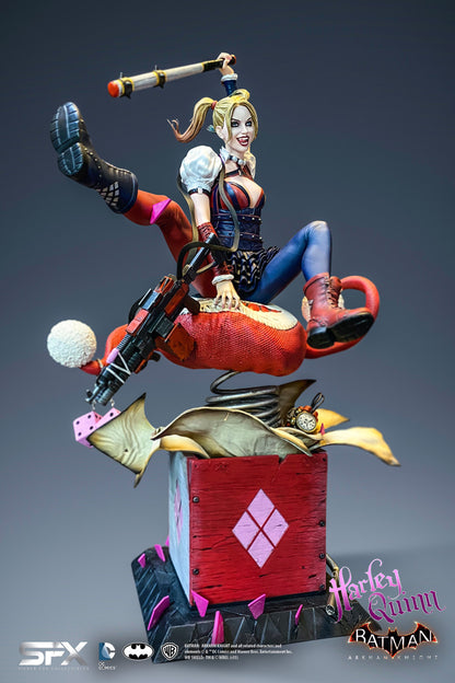 HARLEY QUINN ARKHAM KNIGHT 1:8 SCALE STATUE