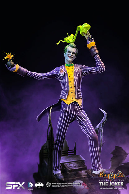 THE JOKER ARKHAM ASYLUM 1:8 SCALES STATUE