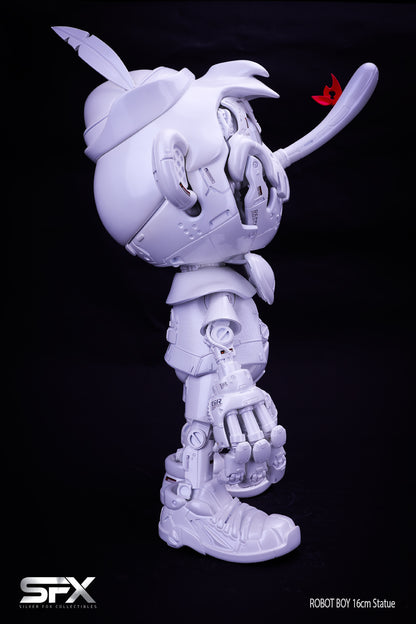 ROBOT BOY WHITE 16cm STATUE