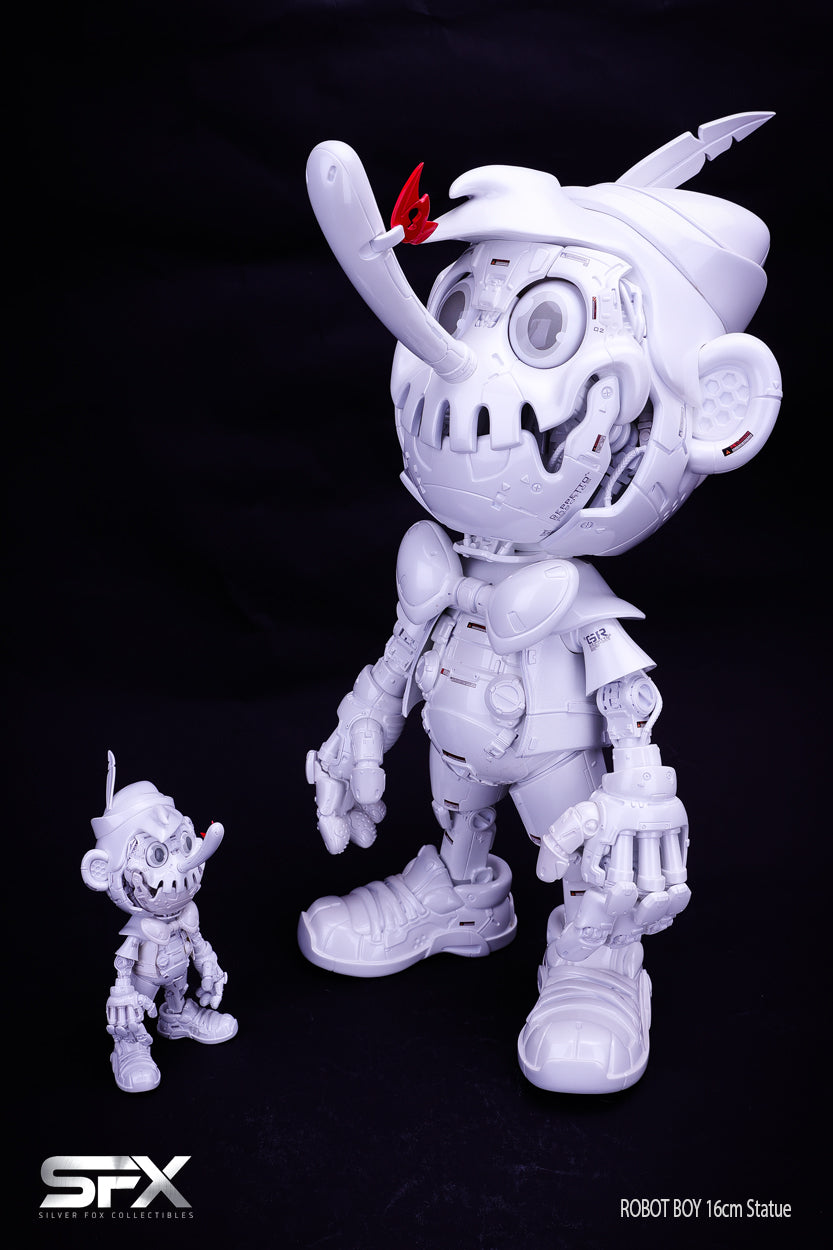 ROBOT BOY WHITE 16cm STATUE