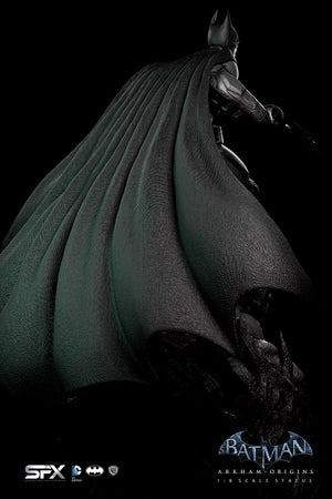 Batman-Arkham Origins Statue
